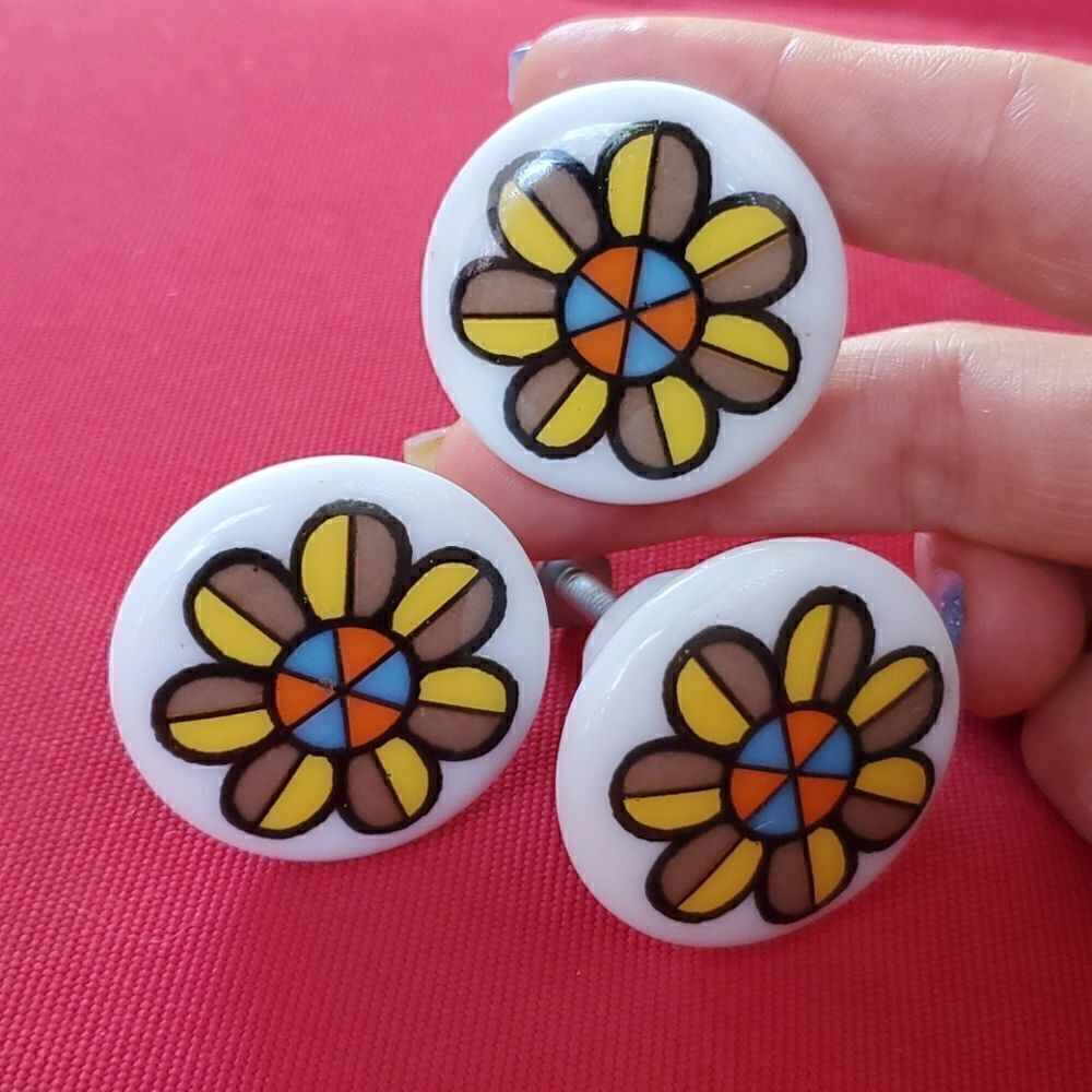 Ceramic Knobs Reto Flowers  